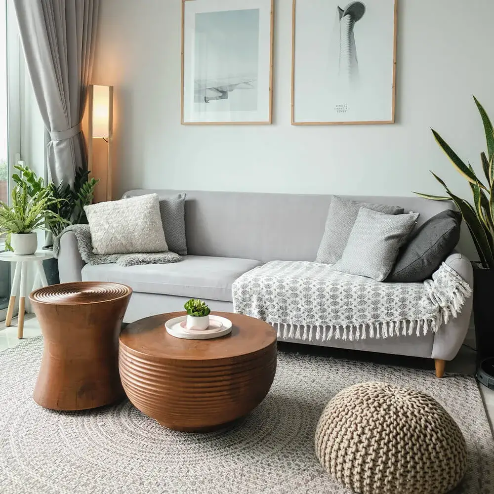 Wohnzimmer mit Couch