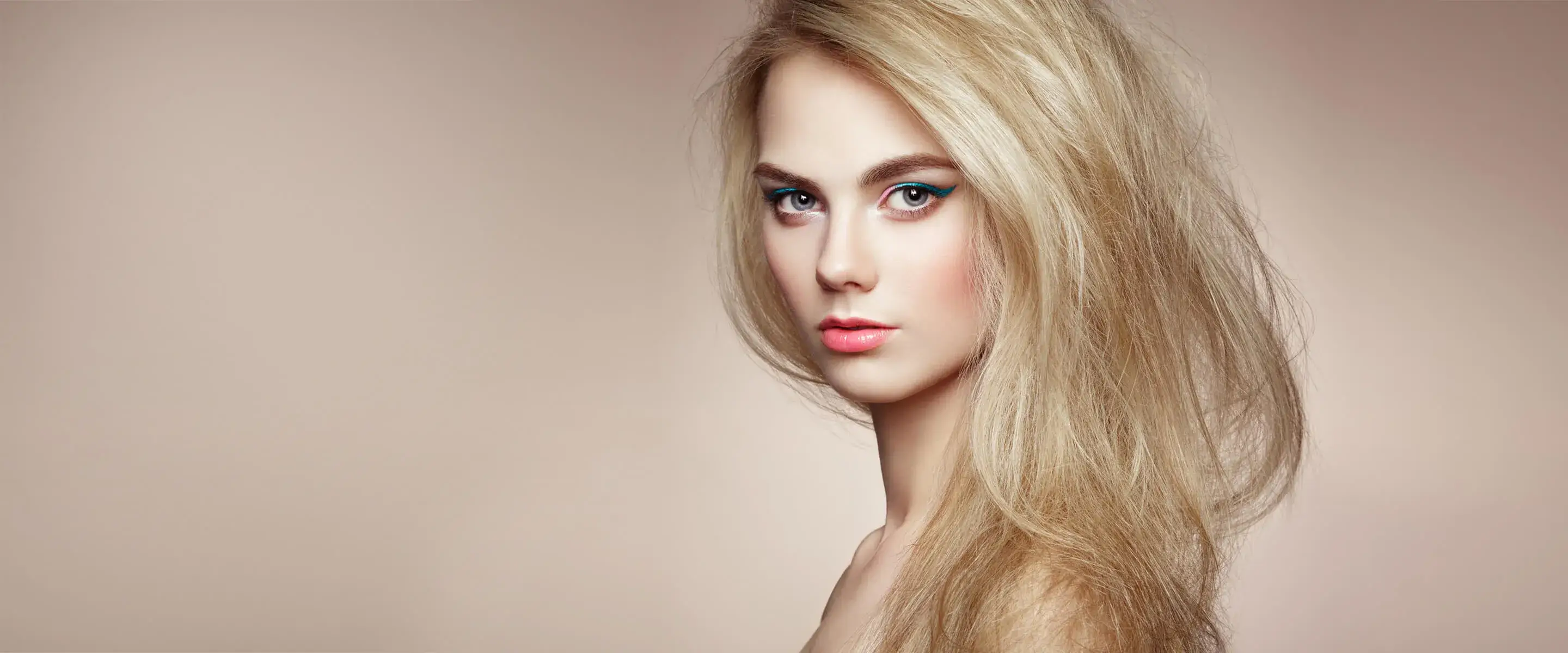 stratus-demo-3-slider-1